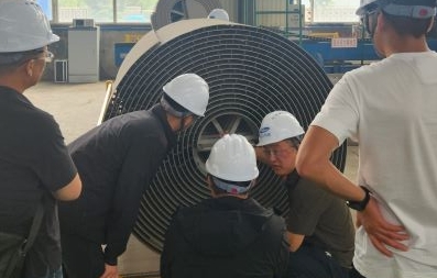 黑龍江新和客人蒞臨我司考察指導，共探螺旋板式換熱器發展新篇